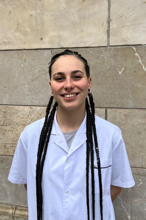 Natalia La Barbería Haircuts & Wines - Natalia